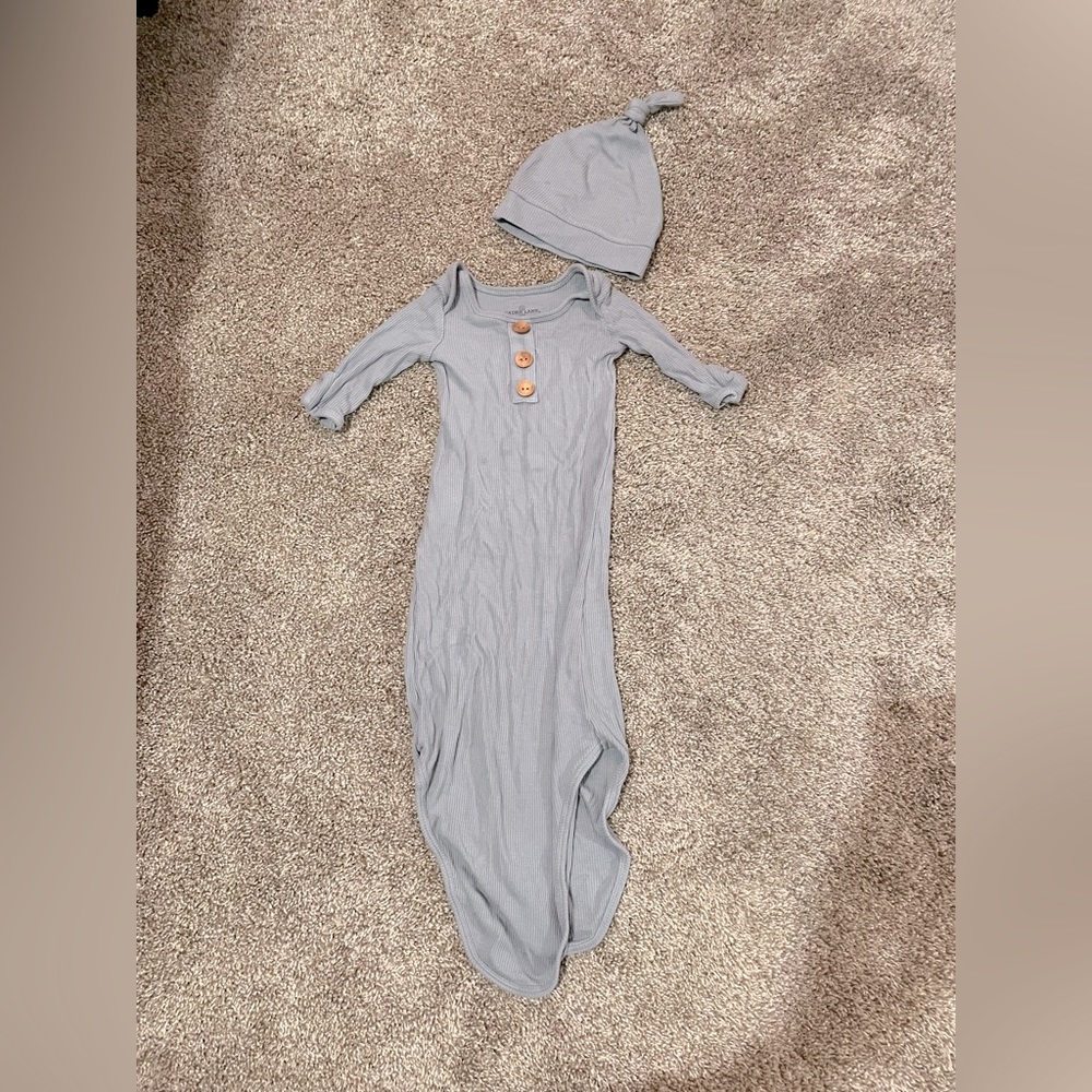 Caden Caden Lane knotted gown set in steel blue